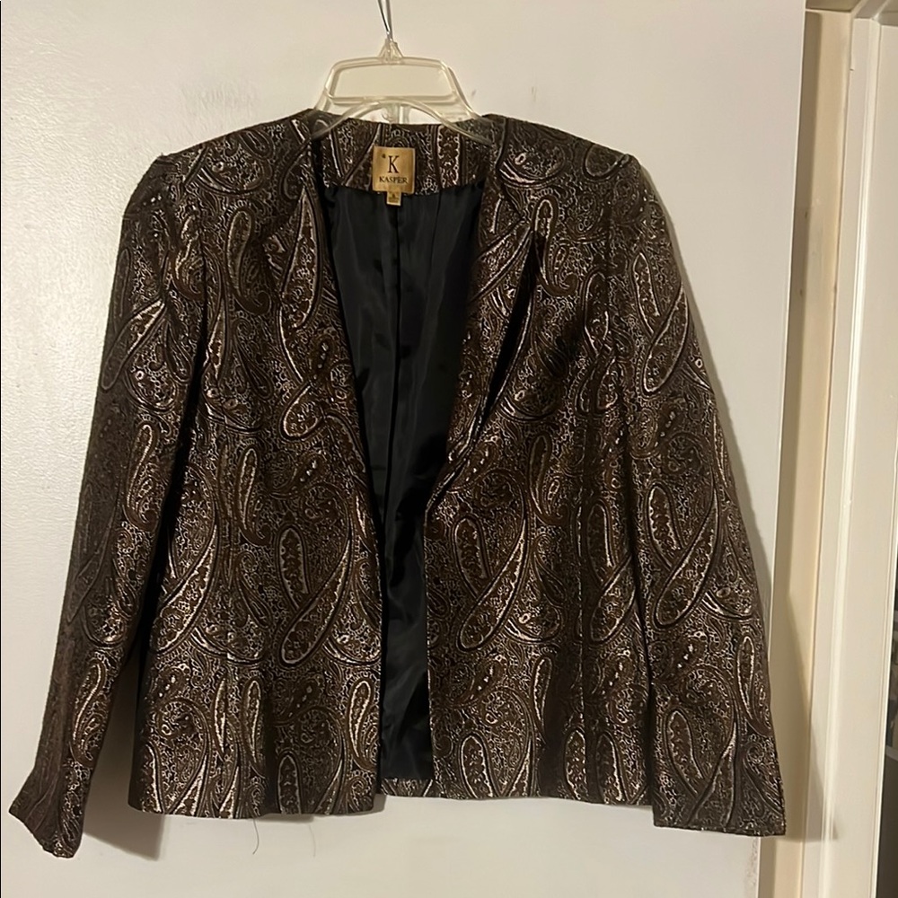 Kasper collarless metallic paisley vintage jacket